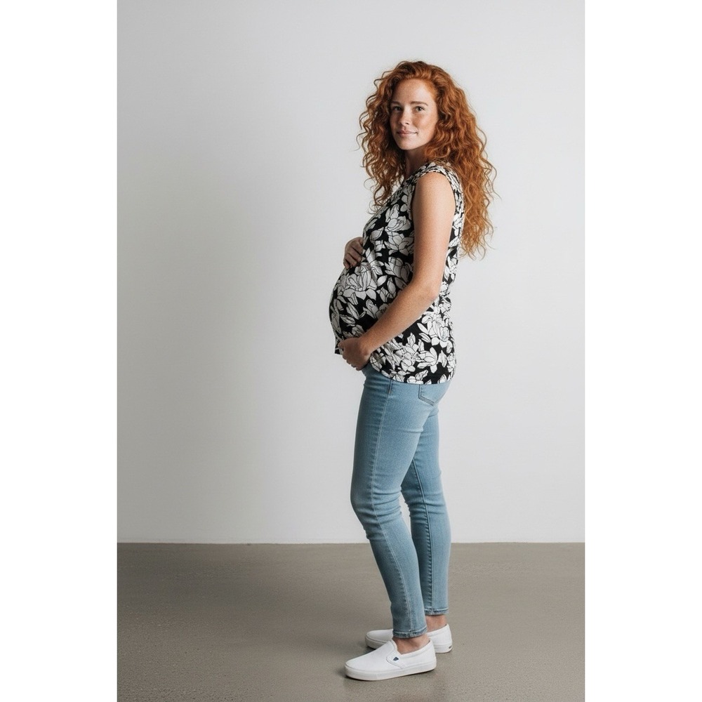 V-Neck Maternity Sleeveless‎ Shirt Leopard Sz L Ruched Blouse A Pea in the Pod